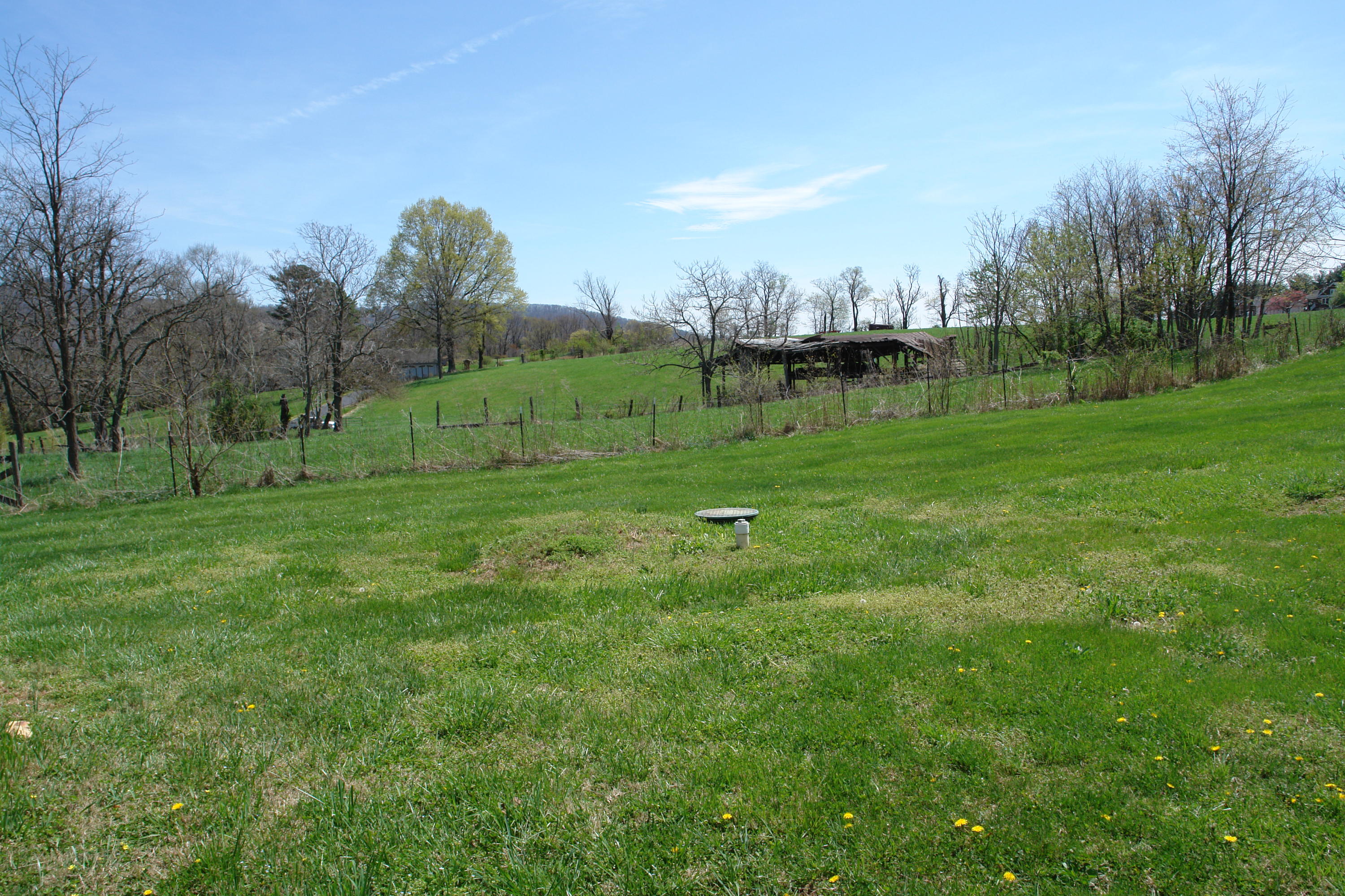 2321 East Ruritan Road Roanoke, VA 24012 - Photo 35 of 36 DSC01808