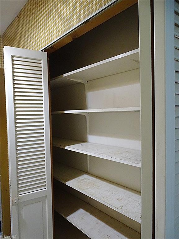 119 Ridgewood Drive Lexington, NC 27292 - Photo 8 of 31 pantry