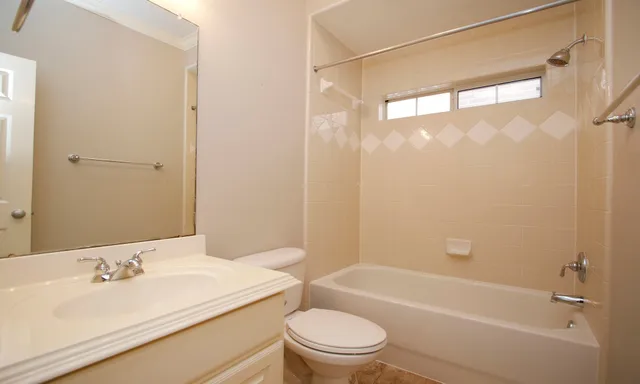 $2,800 | 1515 Olive Park, Houston, TX 77077