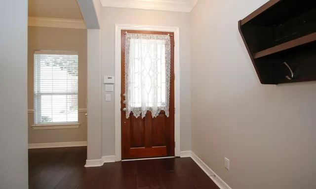 $2,800 | 1515 Olive Park, Houston, TX 77077