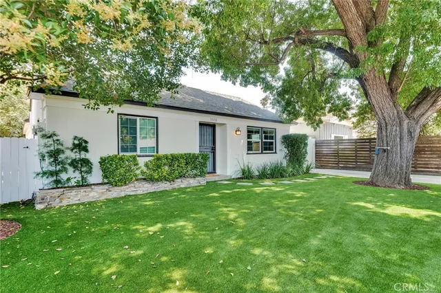$950,000 | 5550 Fallbrook Avenue, Woodland Hills, CA 91367