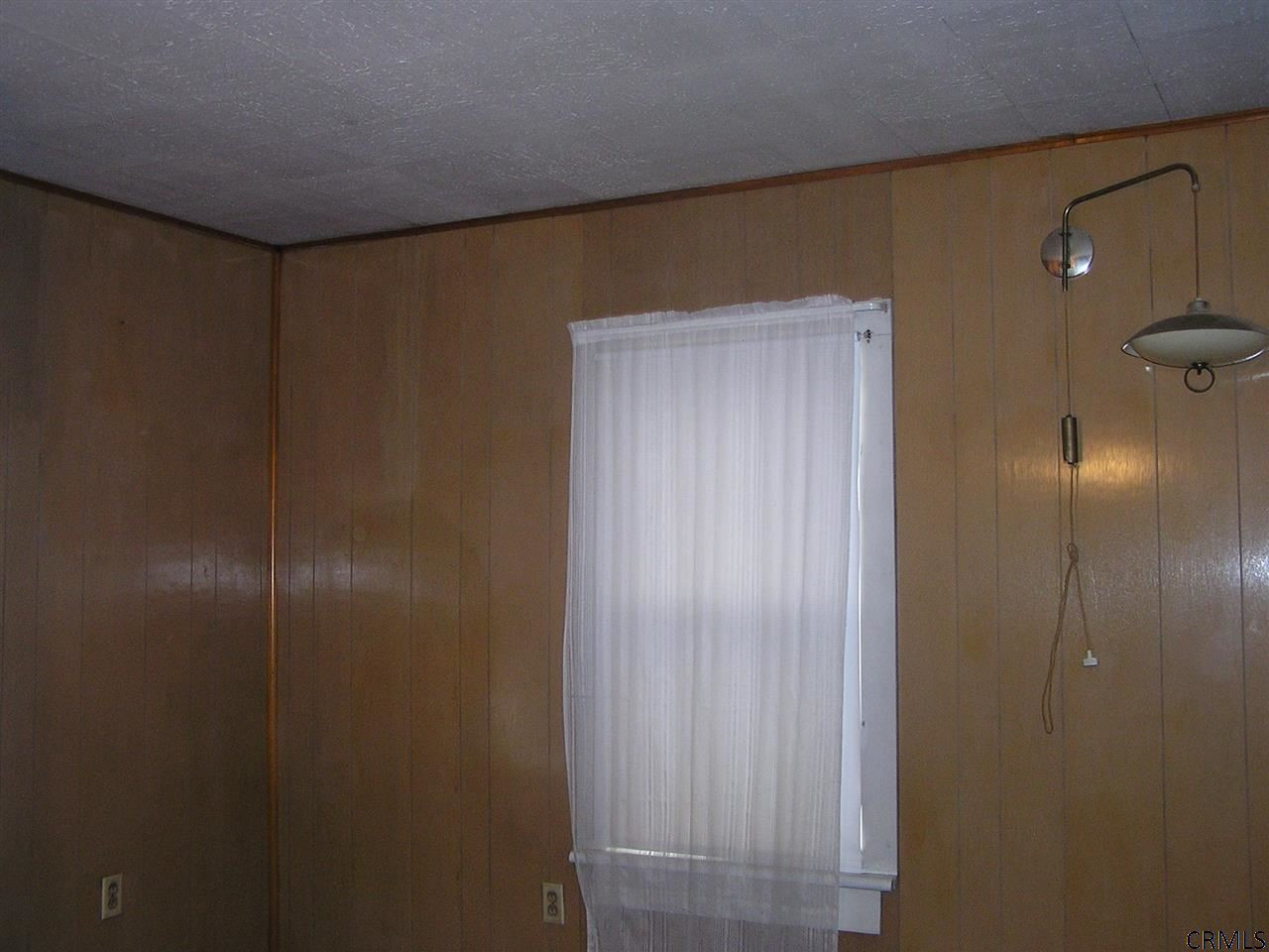 508 Chadwick Road Schenectady, NY 12304 - Photo 8 of 15 Photo 8