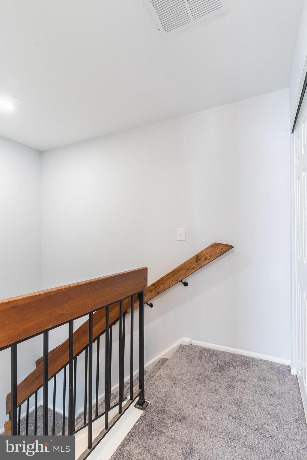 8708 Village Square Drive Alexandria, VA 22309 - Photo 38 of 46 a view of entryway