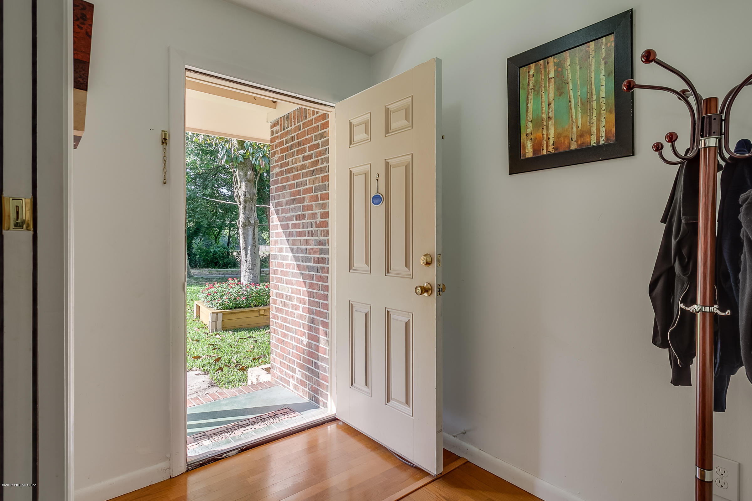 6903 Alana Road Jacksonville, FL 32211 - Photo 5 of 30 Entry_Foyer