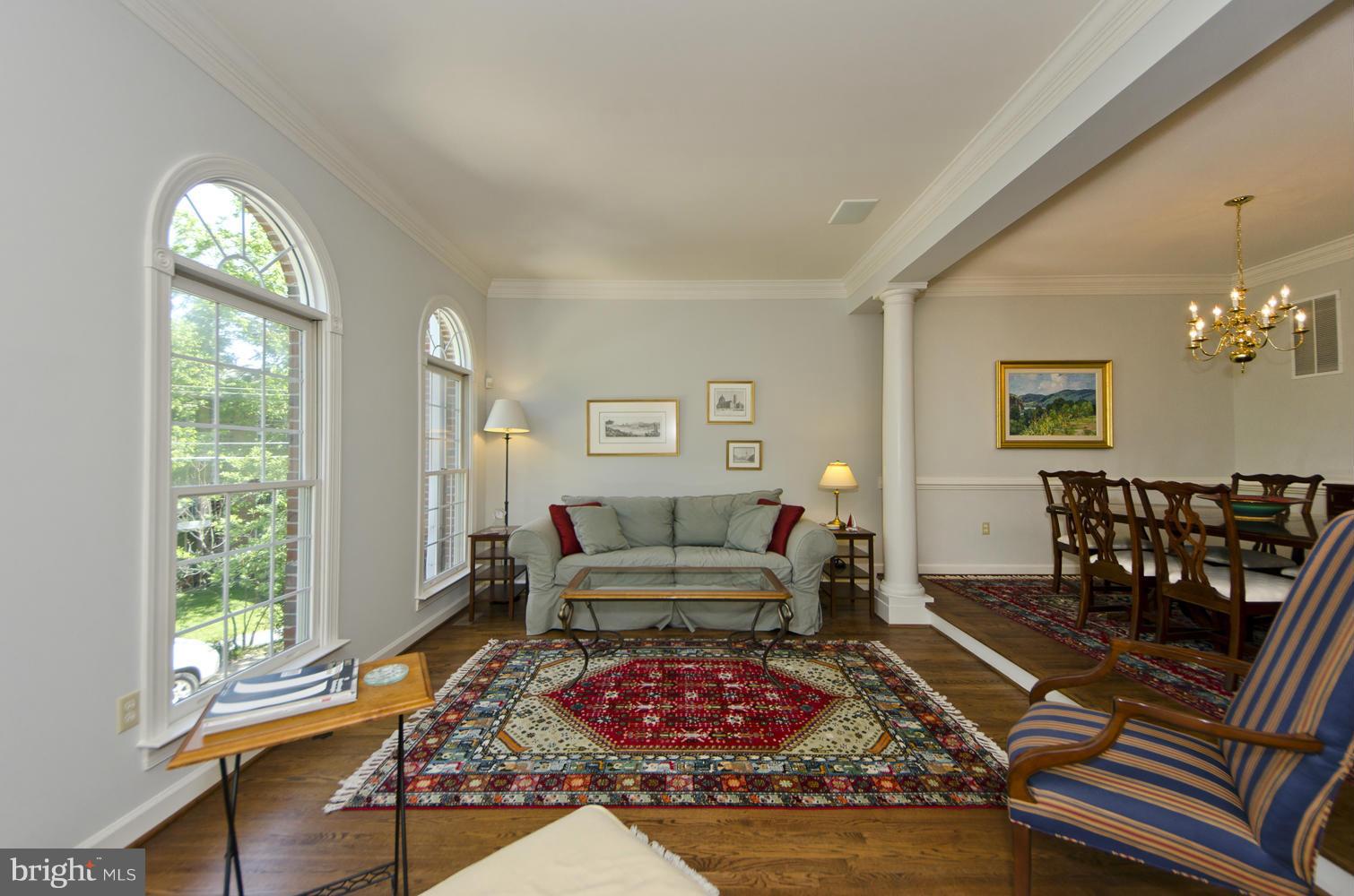168 Rees Place Falls Church, VA 22046 - Photo 6 of 30 Living Room