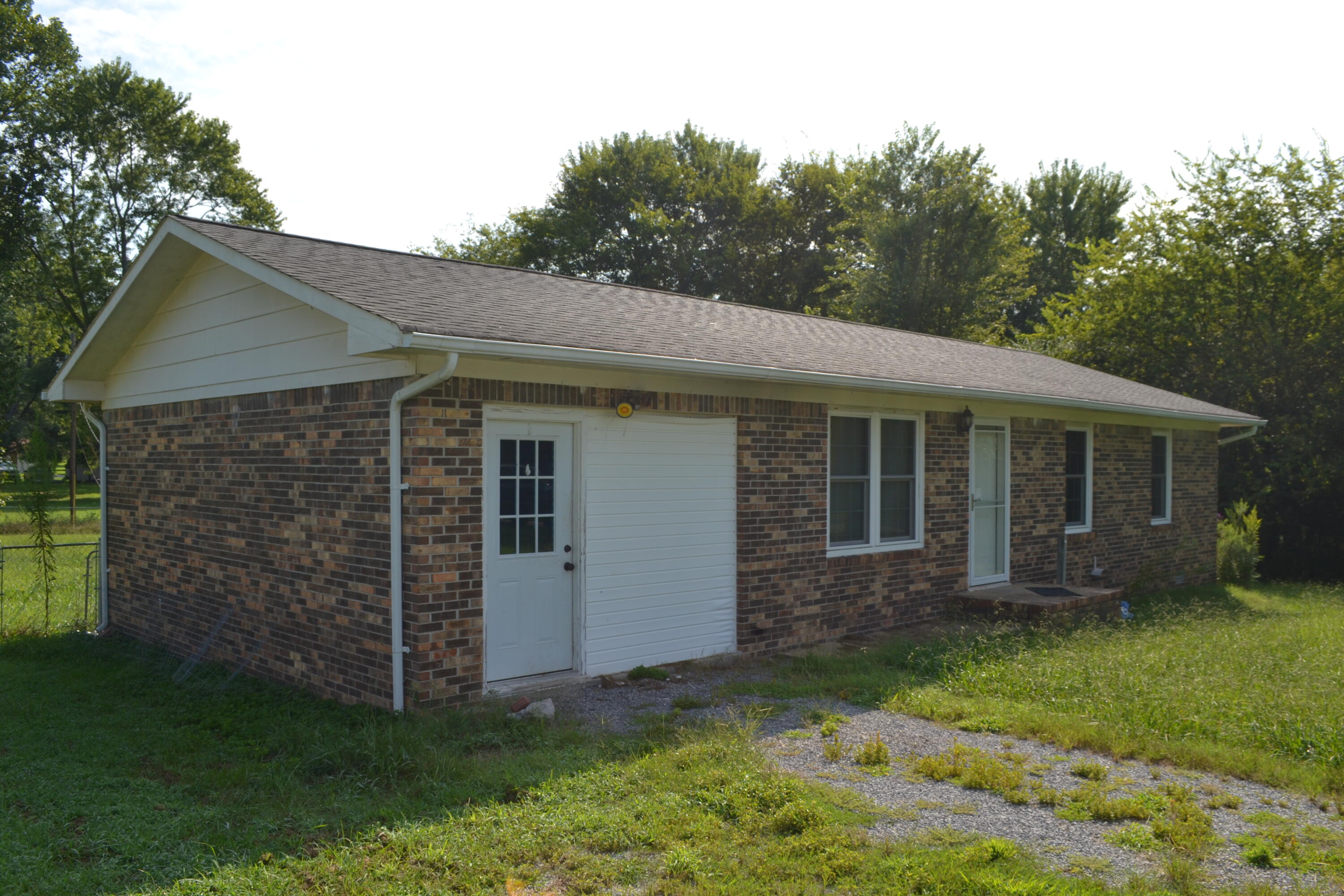89 Clover Dale Road South Dunlap, TN 37327 - Photo 2 of 21 DSC_1000