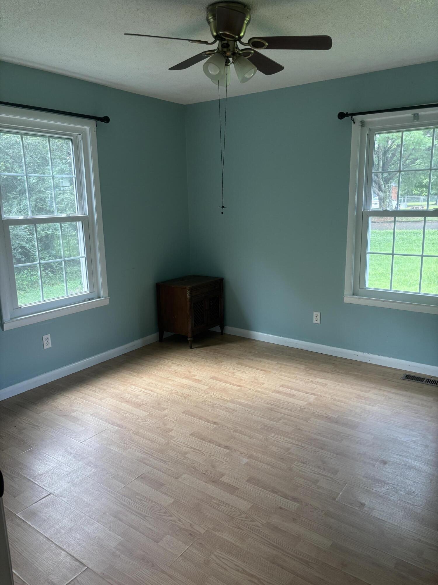 89 Clover Dale Road South Dunlap, TN 37327 - Photo 7 of 21 IMG_5541