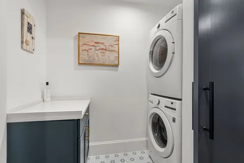 $1,699,000 | 5 Caspian Way, Unit U:2, Boston, MA 02125