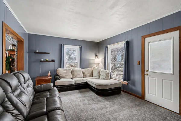 $207,000 | 302 South Maple Street, Sturgis, MI 49091