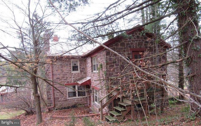 1670 Temple School Road Dover, PA 17315 - Photo 5 of 10