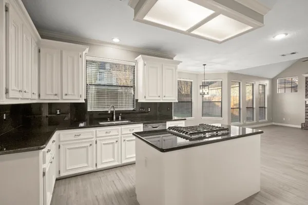 $2,900 | 8222 Redchurch Drive, Spring, TX 77379