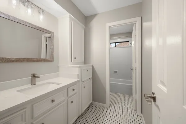 $2,900 | 8222 Redchurch Drive, Spring, TX 77379