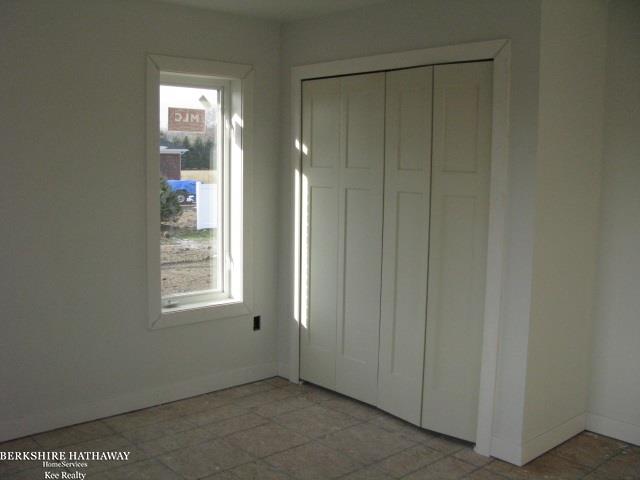 17953 33 Mile Road Armada, MI 48005 - Photo 11 of 11 31311738-10.JPG
