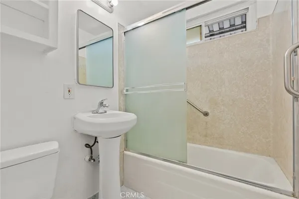 $350,000 | 7137 Coldwater Canyon Avenue, Unit 10, North Hollywood, CA 91605