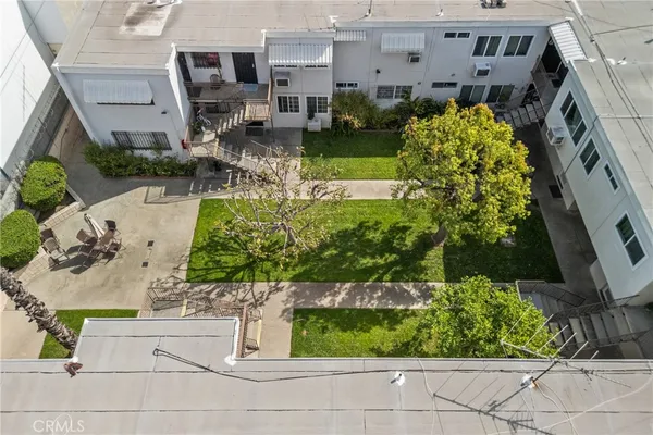 $350,000 | 7137 Coldwater Canyon Avenue, Unit 10, North Hollywood, CA 91605