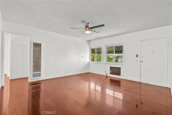 $350,000 | 7137 Coldwater Canyon Avenue, Unit 10, North Hollywood, CA 91605