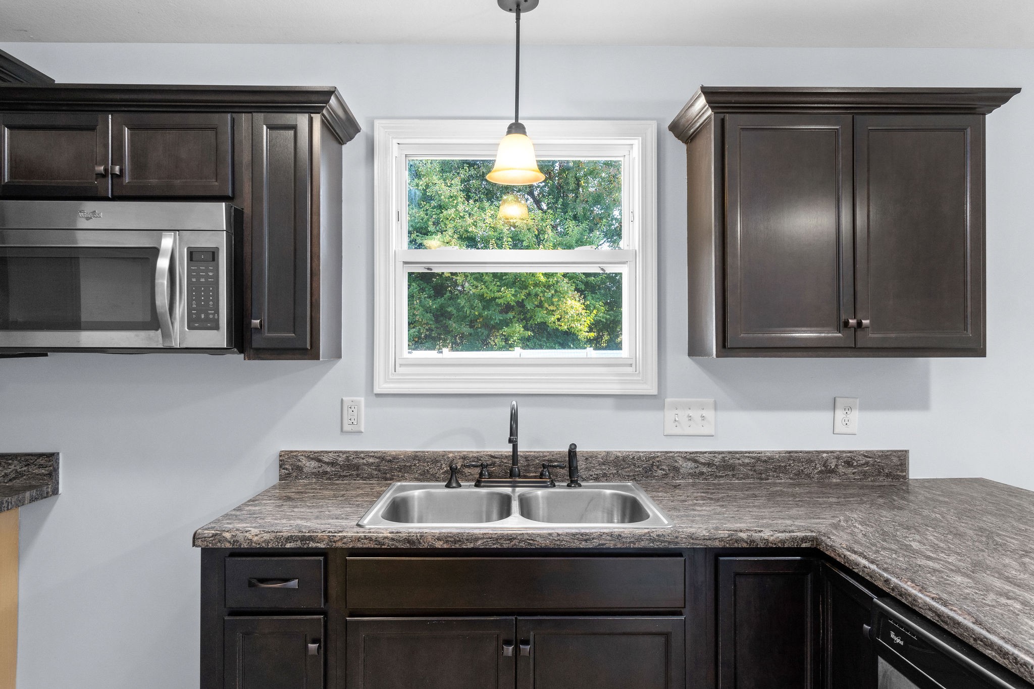 3815 Harvest Ridge Clarksville, TN 37040 - Photo 10 of 24 a kitchen with a sink and a window