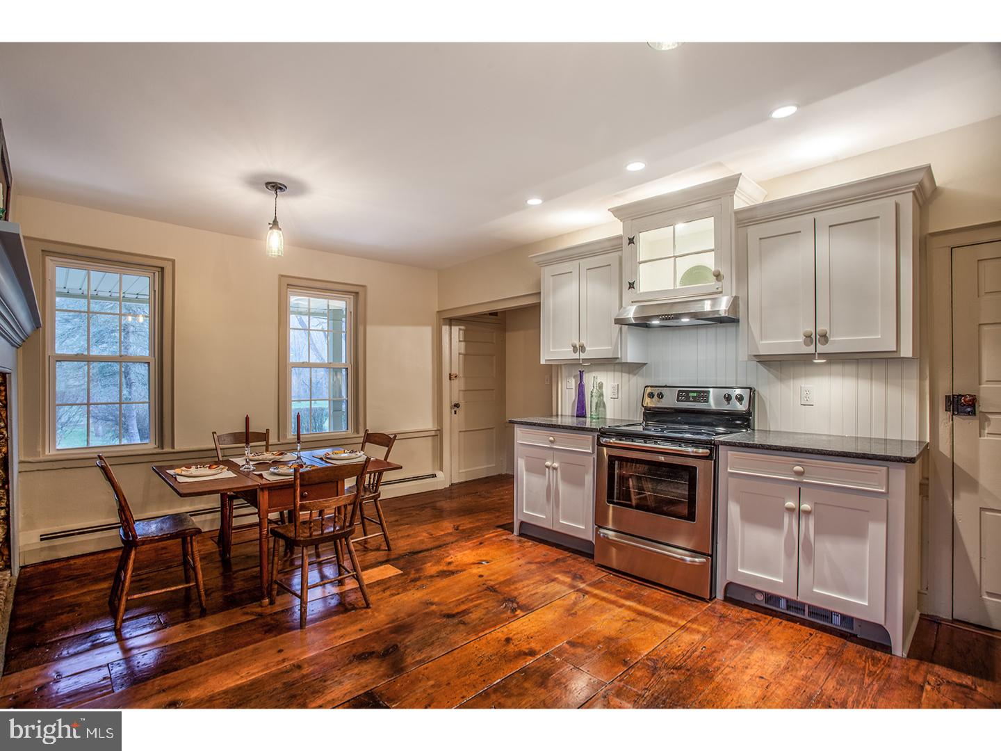 274 Old Furnace Road Riegelsville, PA 18077 - Photo 6 of 24