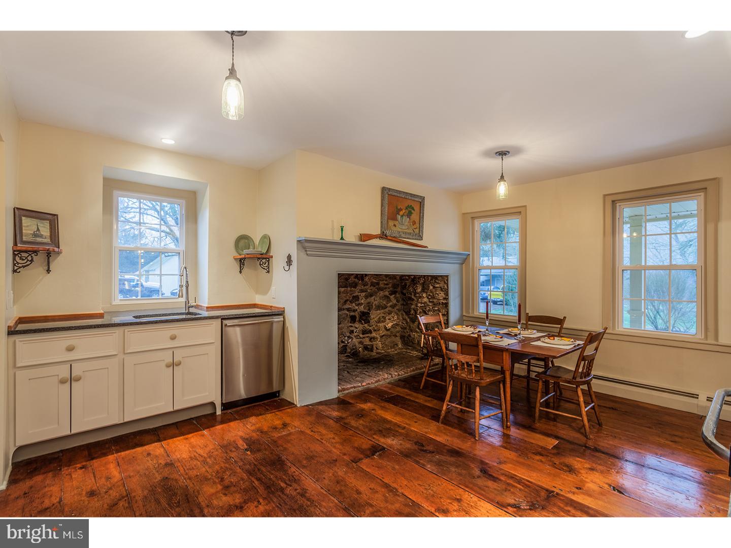 274 Old Furnace Road Riegelsville, PA 18077 - Photo 7 of 24