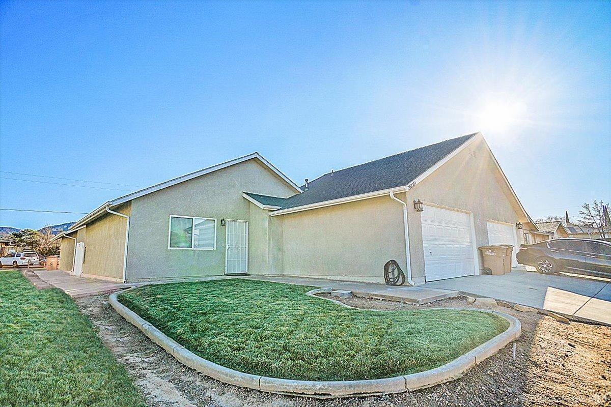 20230 Park Road Tehachapi, CA 93561 - Photo 1 of 24 20211215194651165644000000-o