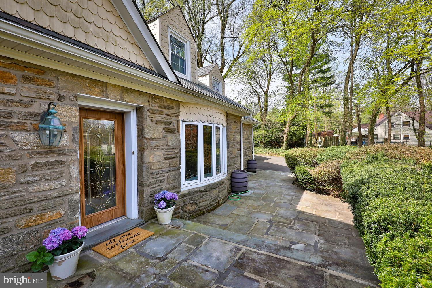 981 Meetinghouse Road Rydal, PA 19046 - Photo 3 of 61 Front Entrance