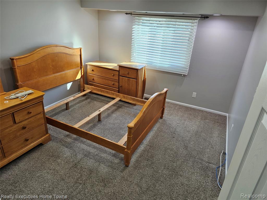 2458 Lindell Road Sterling Heights, MI 48310 - Photo 11 of 20