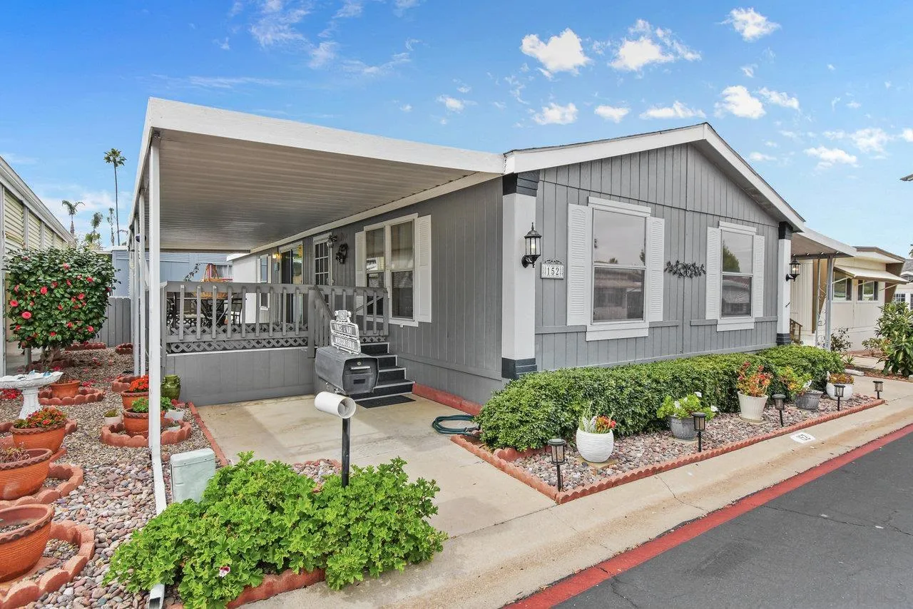 8301 Mission Gorge Road, Unit 152 Santee, CA 92071 - Photo 3 of 34 Gallery Image 3
