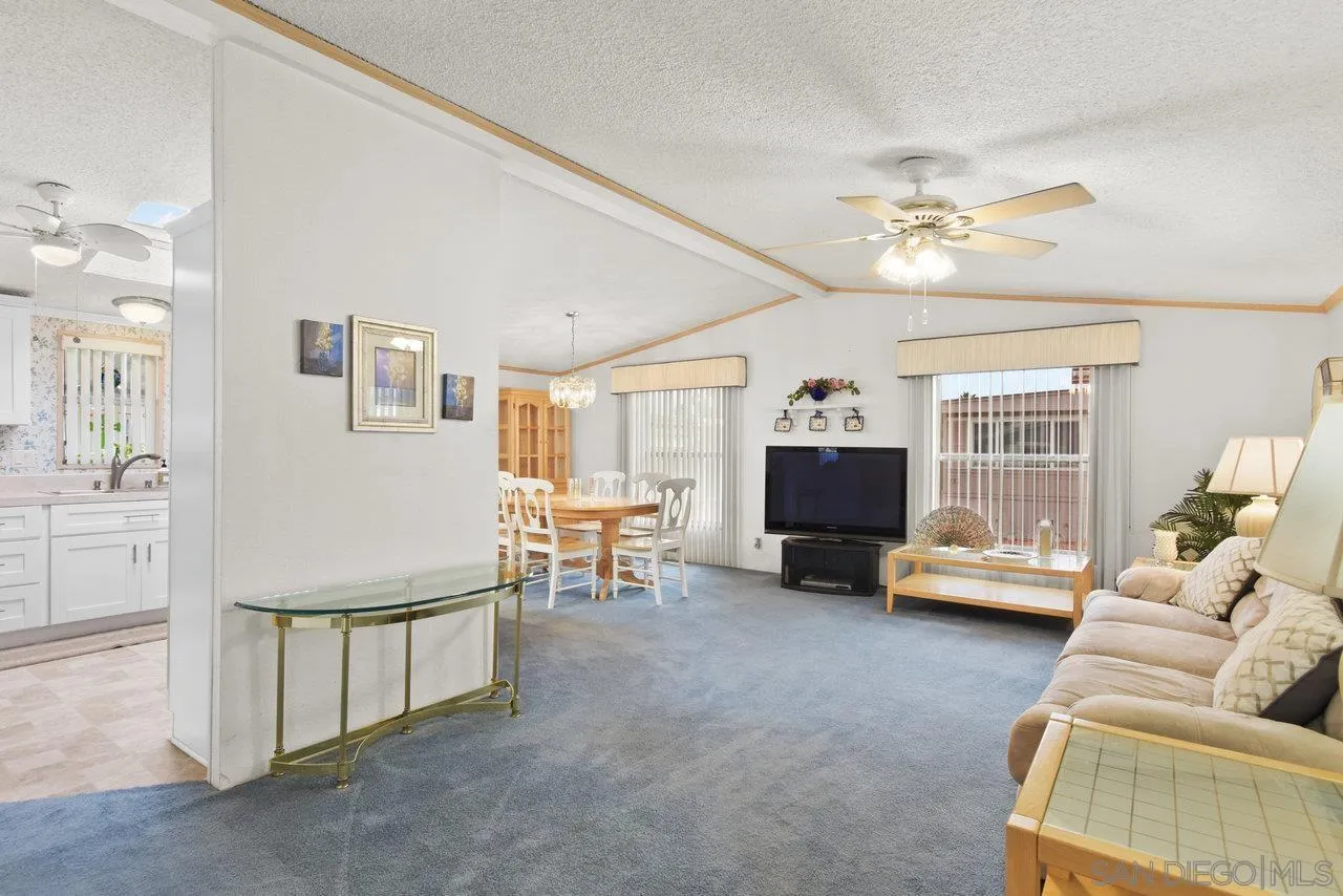 8301 Mission Gorge Road, Unit 152 Santee, CA 92071 - Photo 4 of 34 Gallery Image 4