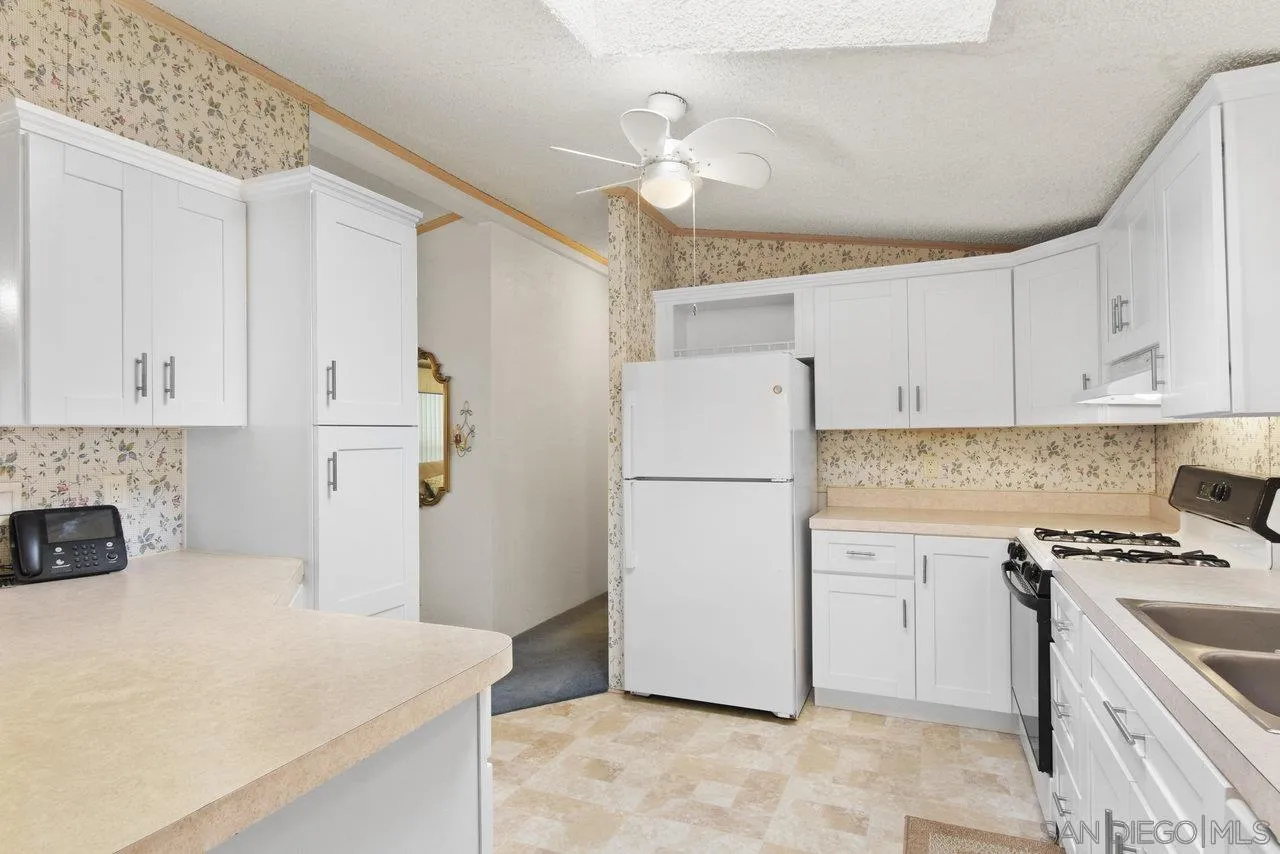 8301 Mission Gorge Road, Unit 152 Santee, CA 92071 - Photo 10 of 34 Gallery Image 10