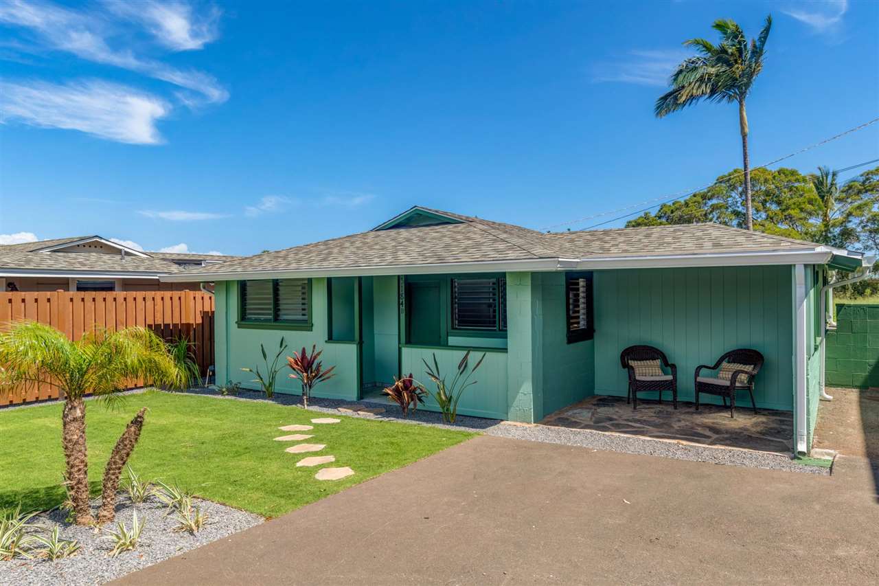 5184 Lower Honoapiilani Road, Unit B Lahaina, HI 96761 - Photo 1 of 17 Gallery Image 1