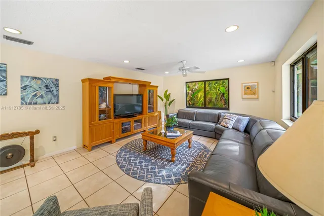 $824,000 | 14811 Archerhall Street, Davie, FL 33331