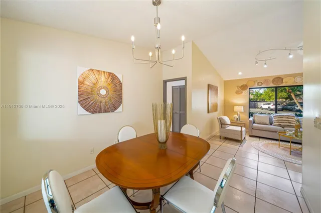 $824,000 | 14811 Archerhall Street, Davie, FL 33331