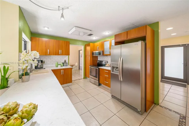 $824,000 | 14811 Archerhall Street, Davie, FL 33331