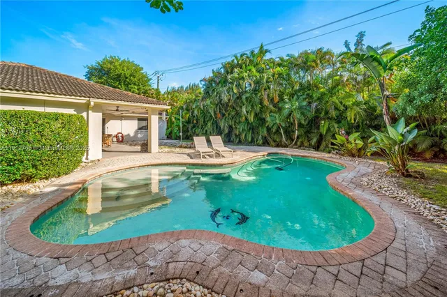 $824,000 | 14811 Archerhall Street, Davie, FL 33331