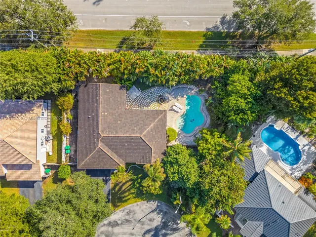 $824,000 | 14811 Archerhall Street, Davie, FL 33331