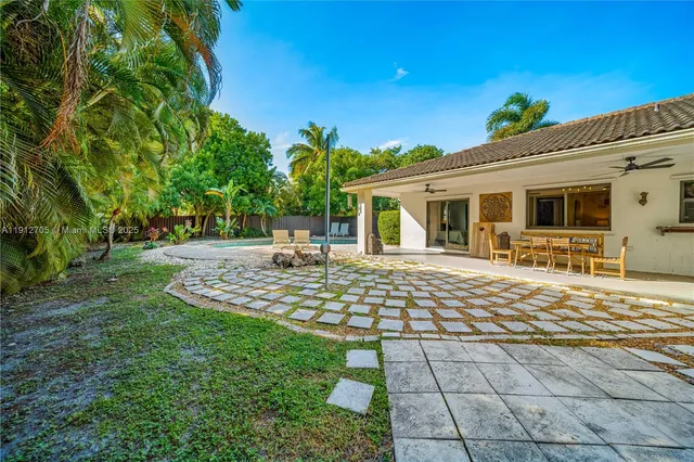 $824,000 | 14811 Archerhall Street, Davie, FL 33331