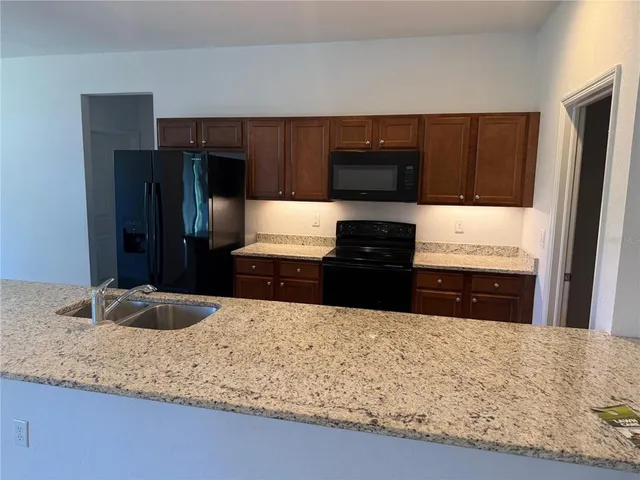 $1,950 | 2143 Nabble Lane, North Port, FL 34288