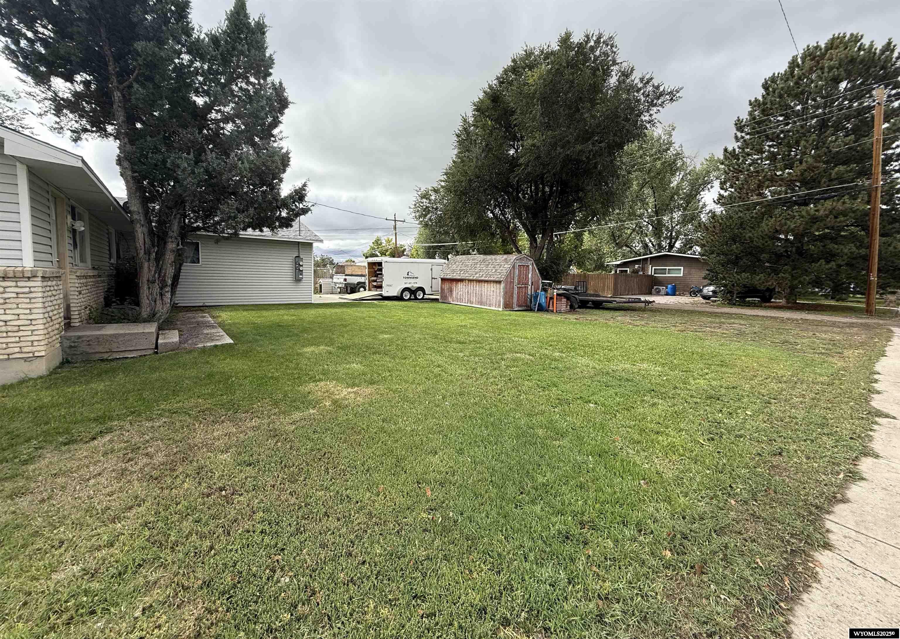 700 South 10th Street Douglas, WY 82633 - Photo 4 of 18