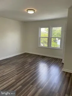 $2,050 | 341 Fairview Avenue, Winchester, VA 22601