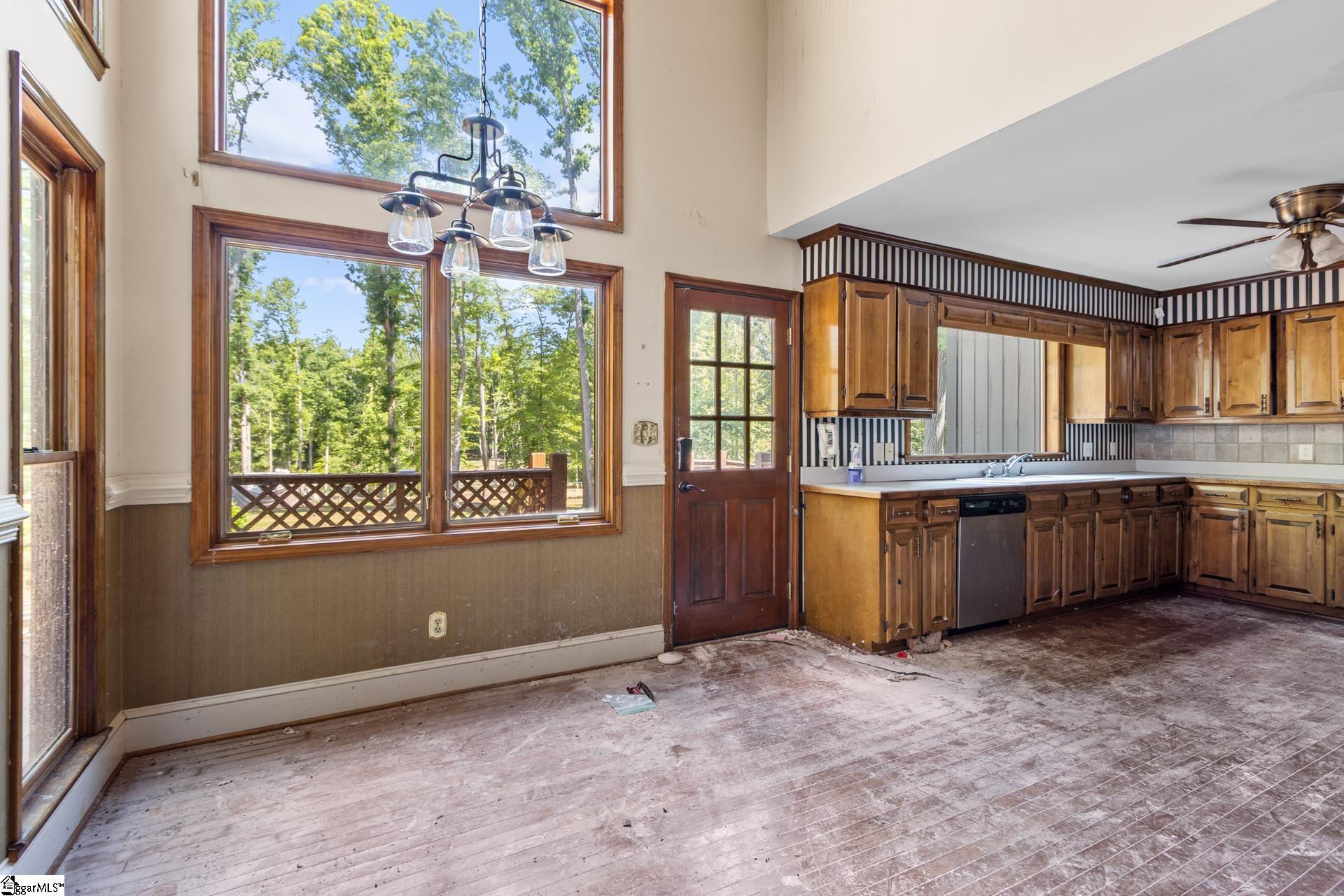 354 State Rd S-30-751 Laurens, SC 29360 - Photo 14 of 45 Gallery Image 14