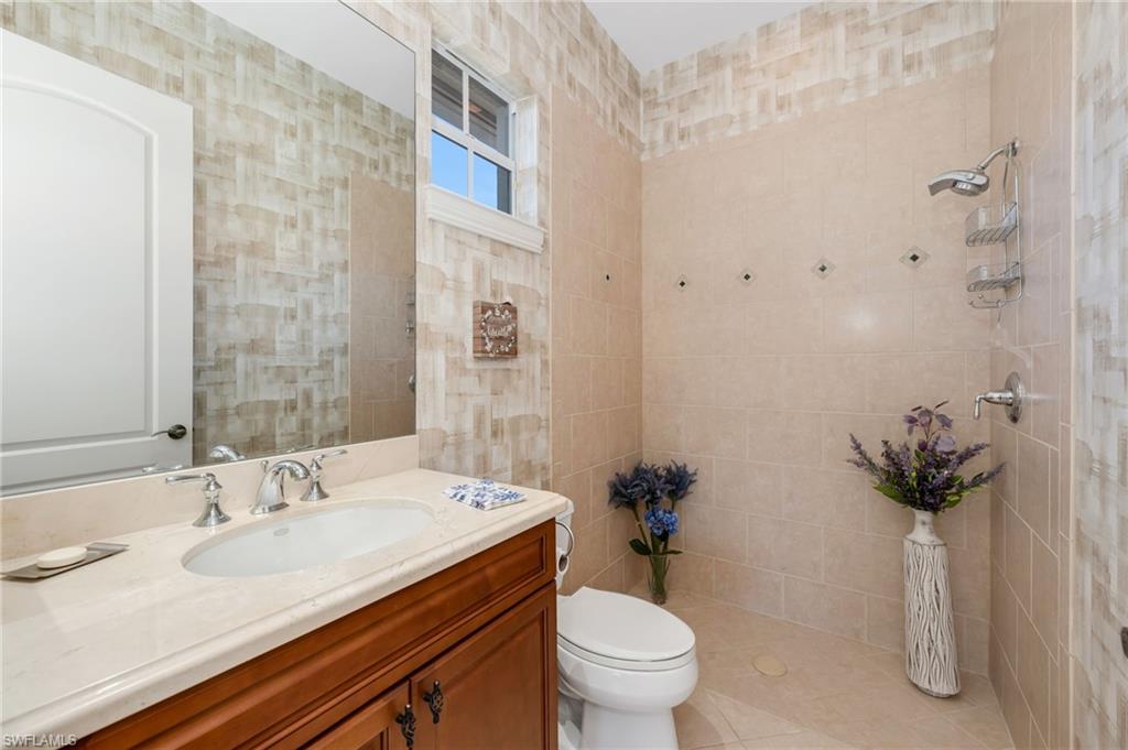 4967 Rustic Oaks Circle Naples, FL 34105 - Photo 16 of 24