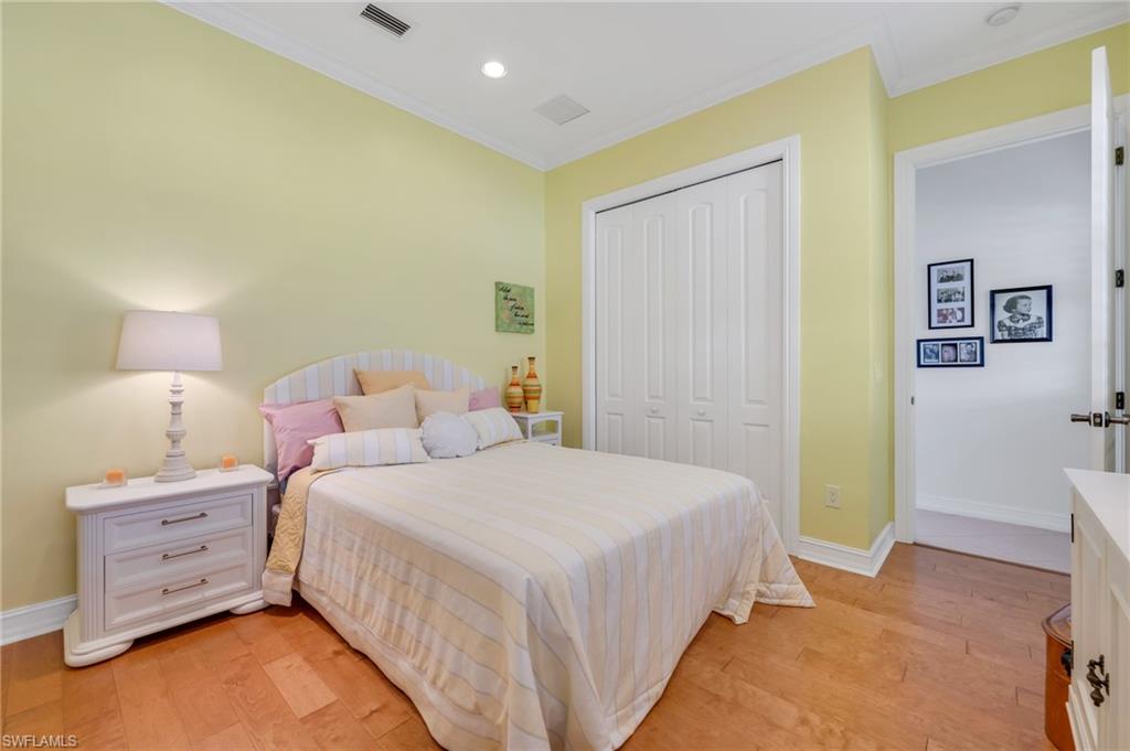 4967 Rustic Oaks Circle Naples, FL 34105 - Photo 17 of 24