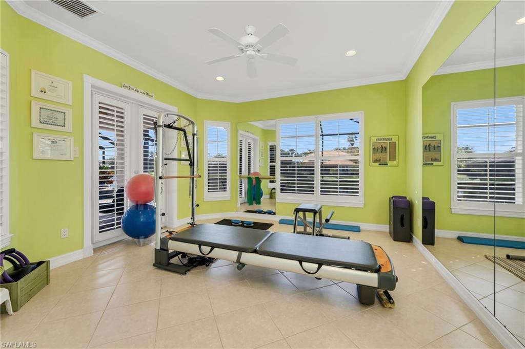 4967 Rustic Oaks Circle Naples, FL 34105 - Photo 18 of 24