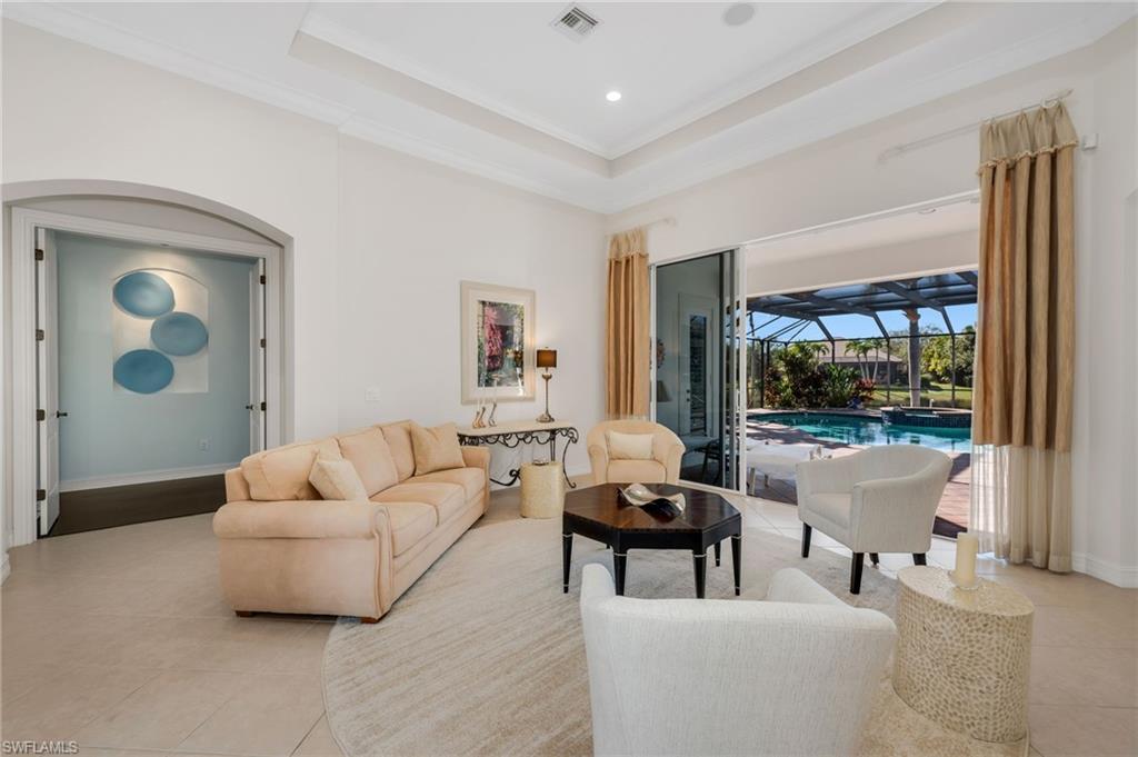 4967 Rustic Oaks Circle Naples, FL 34105 - Photo 4 of 24