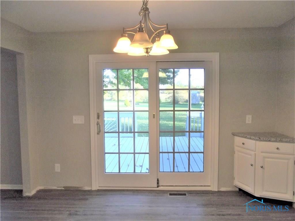 12849 Neapolis Waterville Road Whitehouse, OH 43571 - Photo 6 of 20 Gallery Image 6