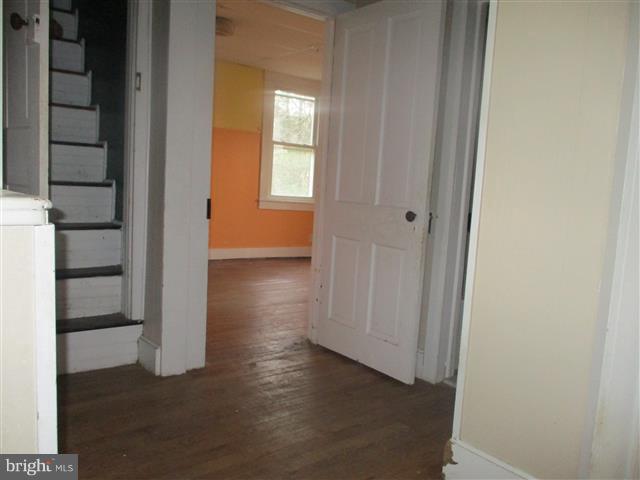 306 Magnolia Road Joppa, MD 21085 - Photo 13 of 24 Interior (General)