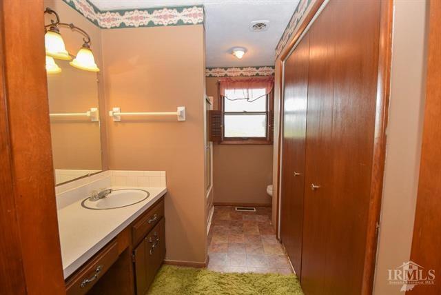 3400 North Benton Road Muncie, IN 47304 - Photo 23 of 32