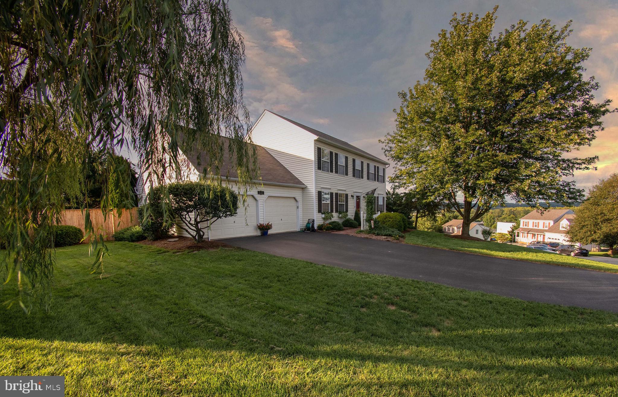 2359 Friesian Road York, PA 17406 - Photo 3 of 51 Gallery Image 3