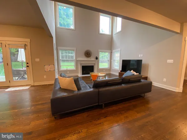 $10,000 | 2233 North Underwood Street, Falls Church, VA 22043