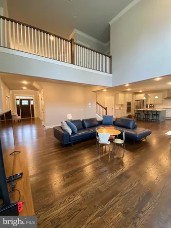 $10,000 | 2233 North Underwood Street, Falls Church, VA 22043